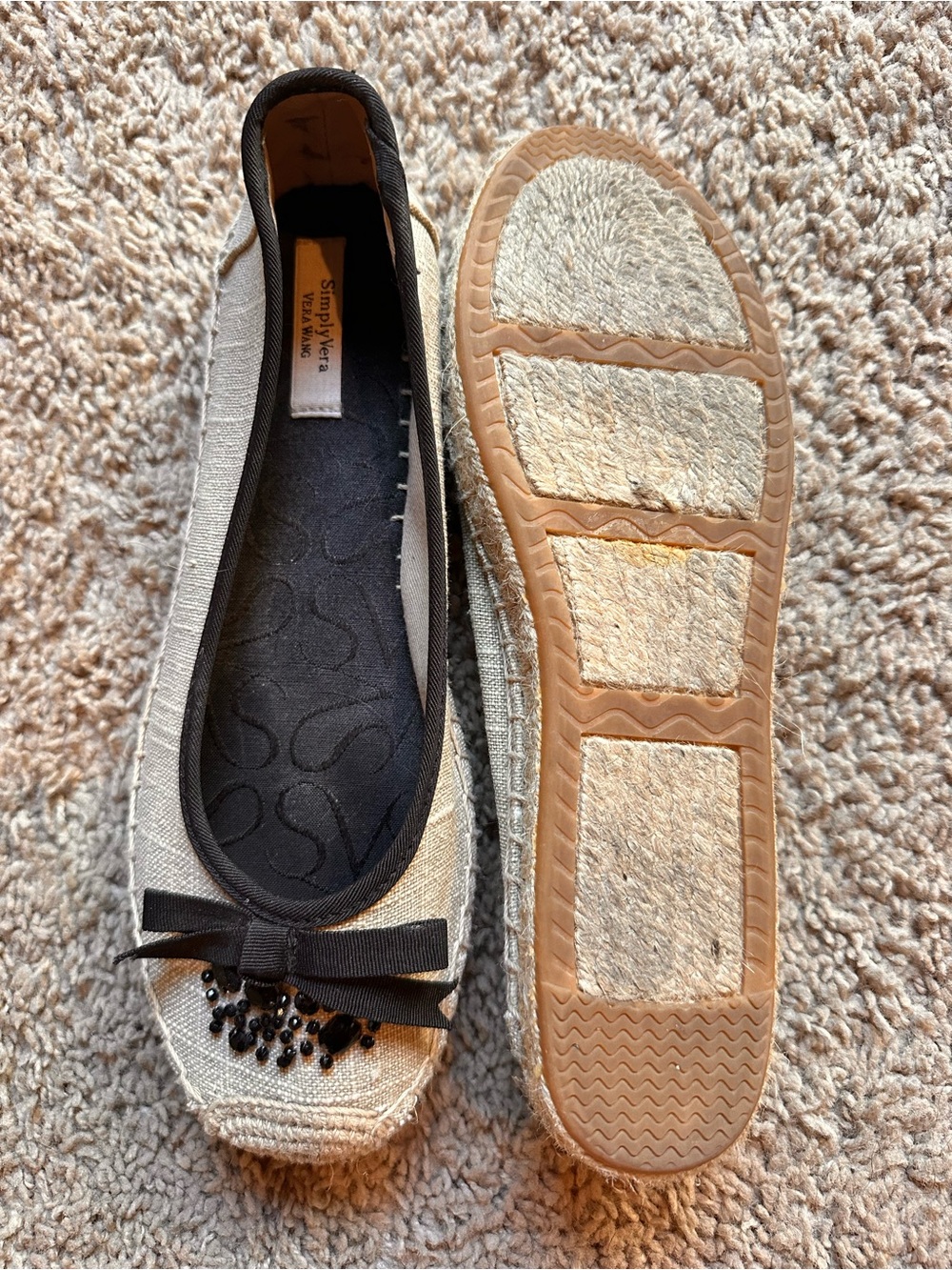 Simply Vera Vera Wang Beige and Black Embellished Bow Ballet Flats - Picture 6 of 6